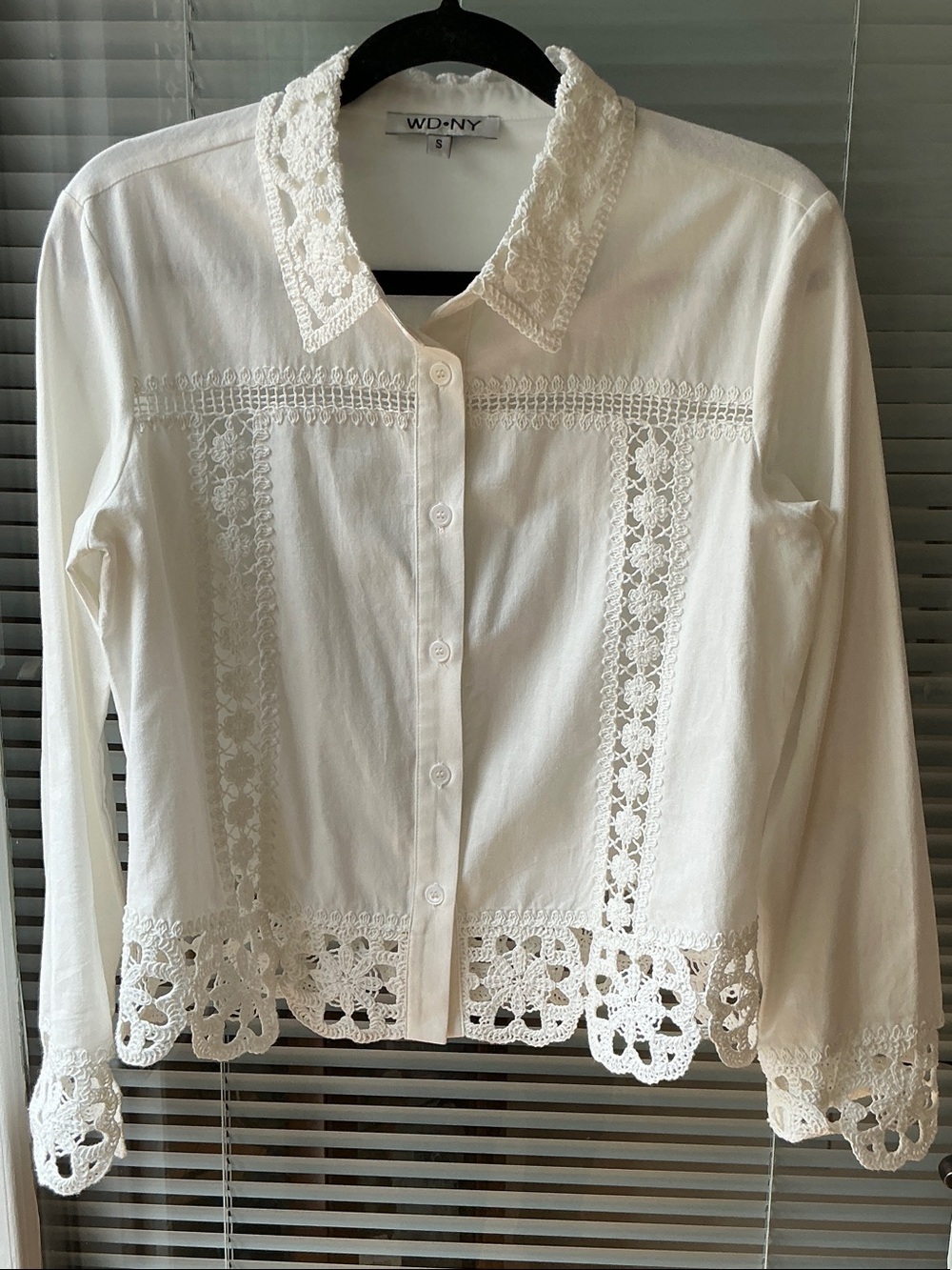 WD.NY Crochet-Trim Button-Front Women's Jacket Off White Small
